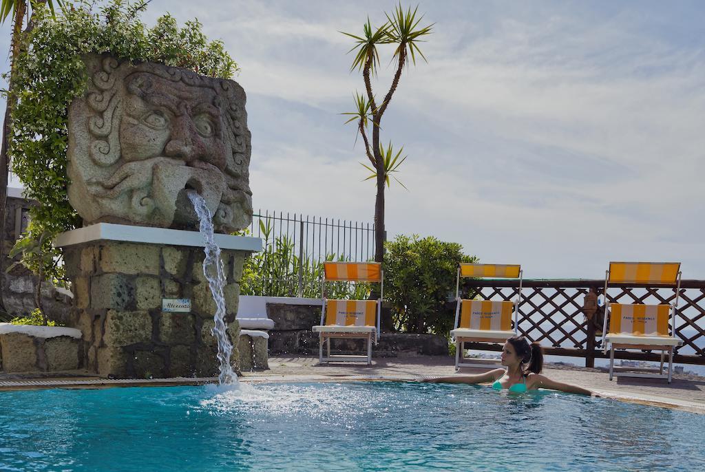 Parco Residence La Rosa Forio di Ischia Екстериор снимка