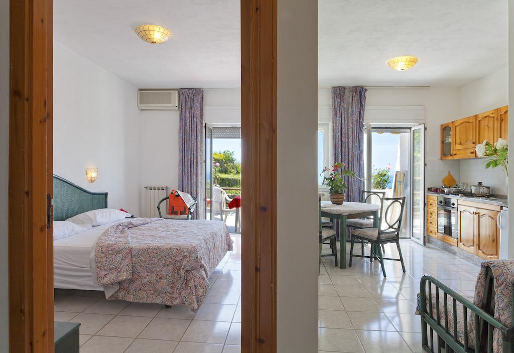 Parco Residence La Rosa Forio di Ischia Екстериор снимка